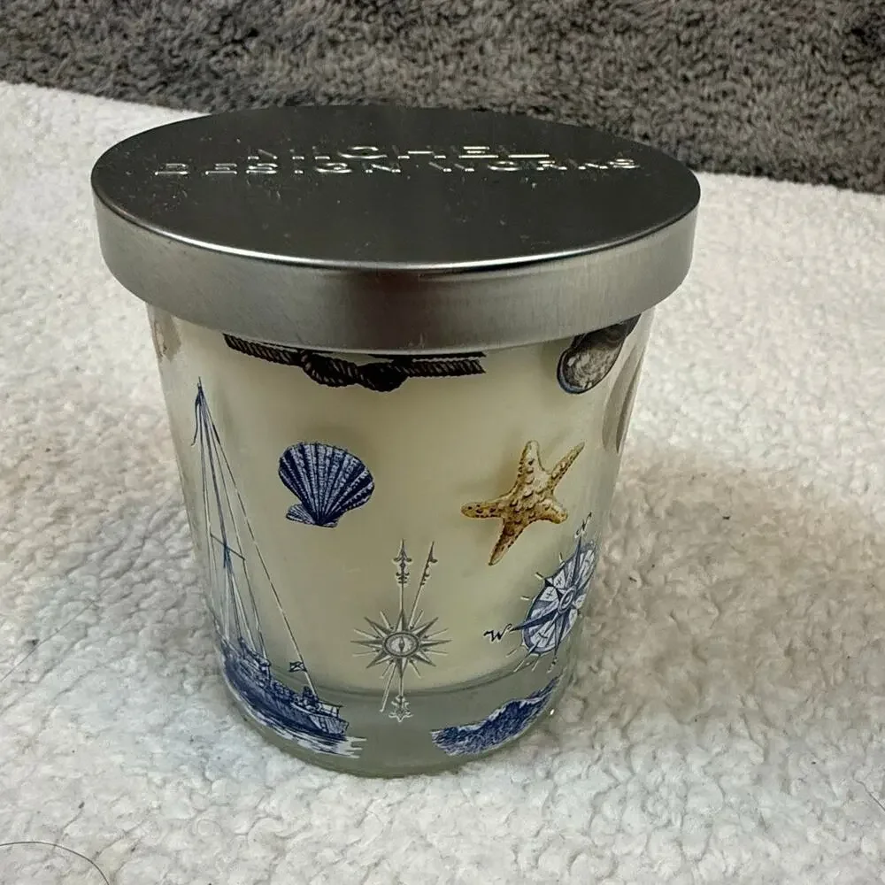 NEW Michel Design Works Scented Candle The Shore Ocean Breeze 7.4 oz
